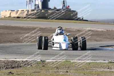 media/Mar-17-2024-CalClub SCCA (Sun) [[2f3b858f88]]/Group 4/Qualifying/